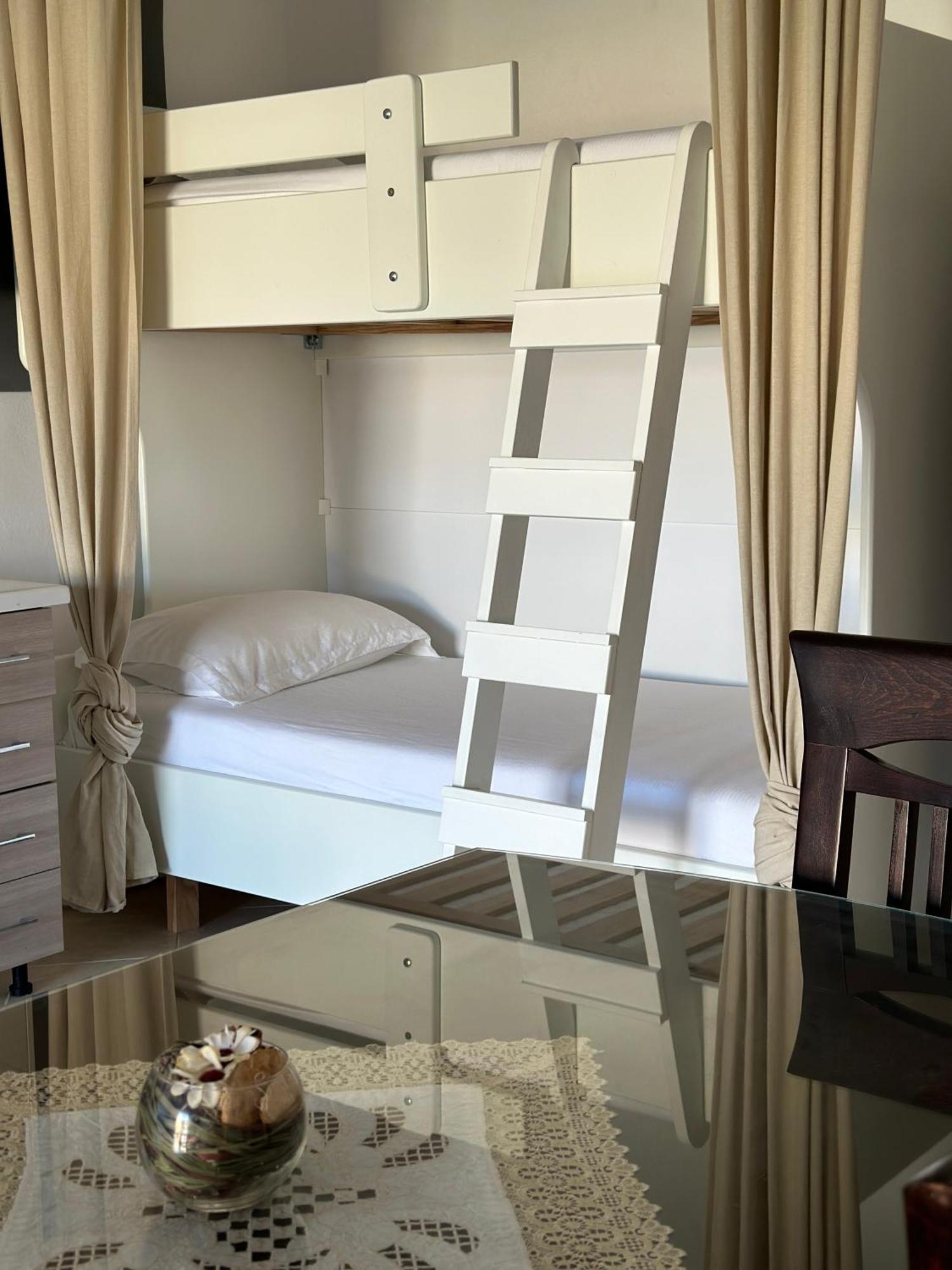 Sail Ocean View Apartments Sarandë Exterior foto